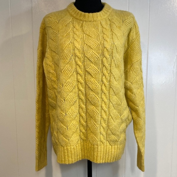 Primark Sweater Oversized Cable Cabincore Knit Bright Yellow Size Medium Large - Picture 1 of 9